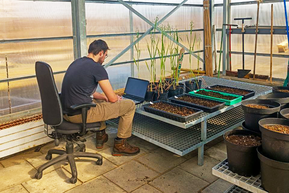 Yves ritter intern at the agronomy centre in Iceland Yves Ritter intern at the agronomy centre in Iceland